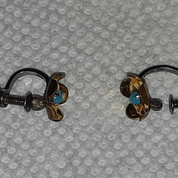GF & Sterling Screwback Earrings - Picture 3 of 8
